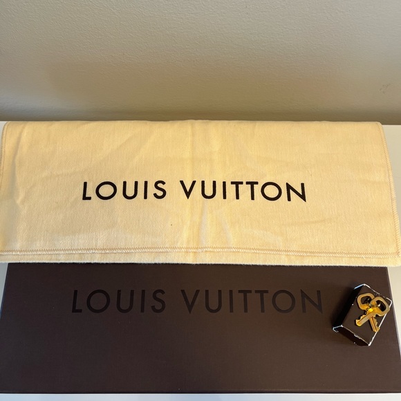 LOUIS VUITTON SPEEDY 25- Damier Azur - Picture 6 of 17